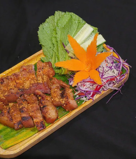 Food at Drink Đi